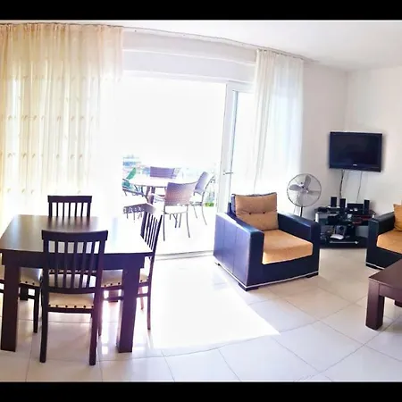 Sunset Vip Residences *